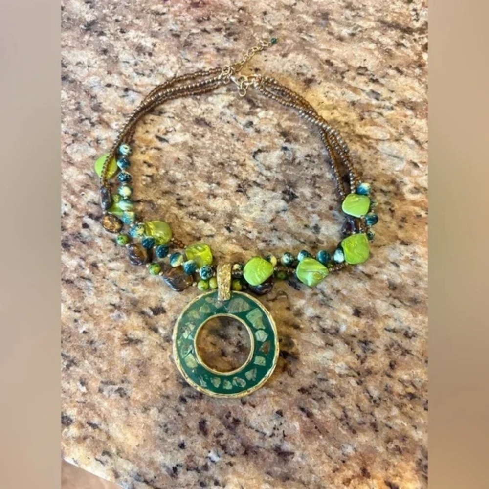 Vintage multi strand beaded necklace One size Green